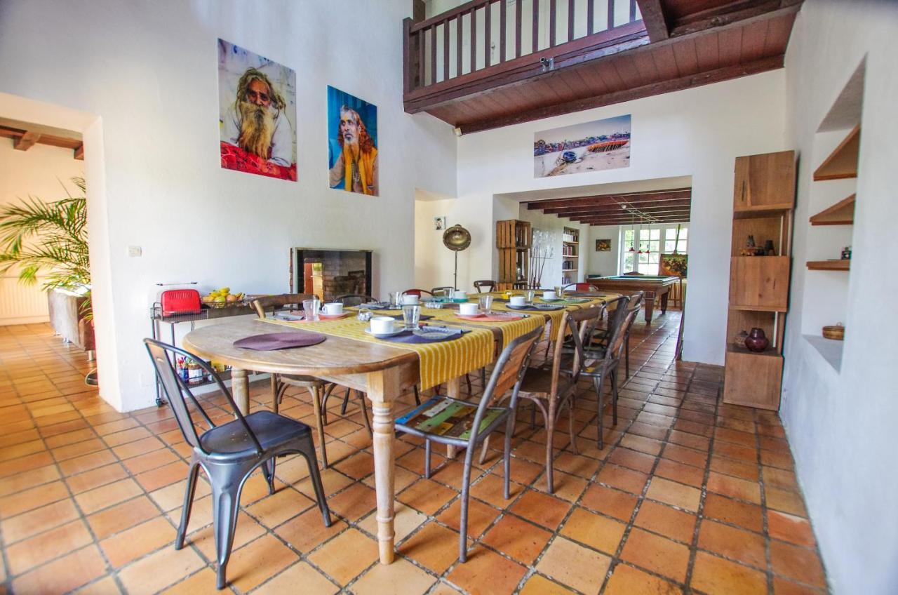Logis Saint Leonard Bed & Breakfast Dompierre-sur-Mer ภายนอก รูปภาพ